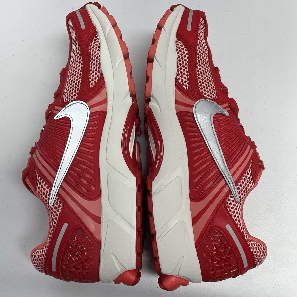 Nike Air Zoom Vomero 5 University Red FN6833 657 Size 14 Mesh Runner Workout - Picture 4 of 7
